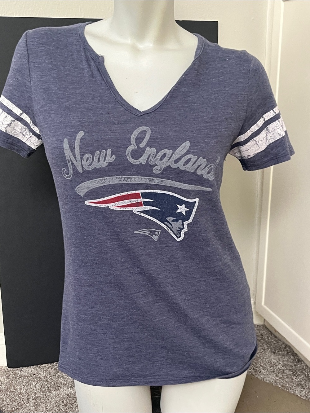 New England Patriots Women's V-Neck Tee - Navy